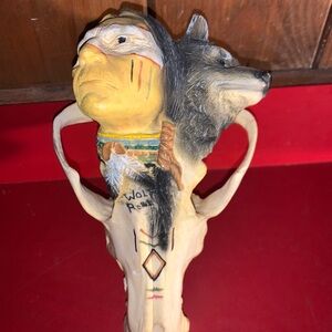 Spoontiques Decorative Carved Wolf Skull Wolf Robe Western Indian Art